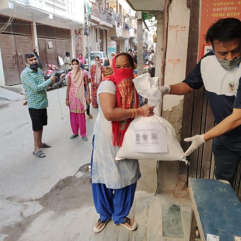 Weekly Distribution of Family Kits and Cooked Food for Daily Wagers May 2020