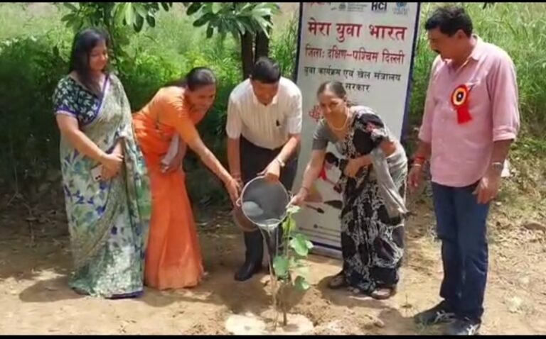 Ek Ped Maa Ke Naam: Plantation Drive for a Greener Tomorrow