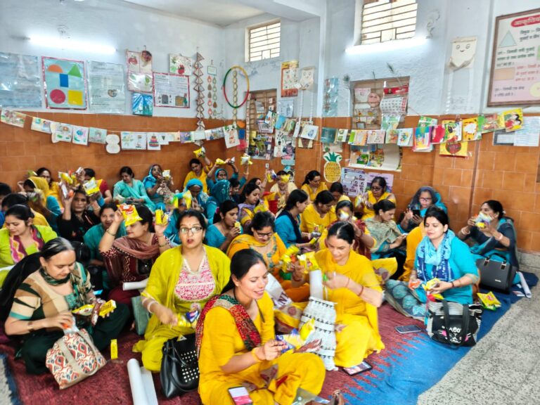 Empowering Grassroots Change: Training Sessions at SSK Samaspur Anganwadi 329