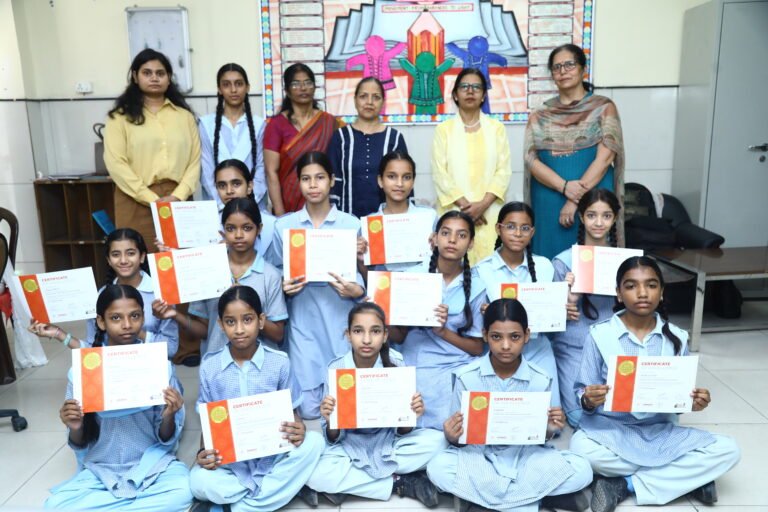 Celebrating Young Road Safety Champions Through Surakshit Safar 